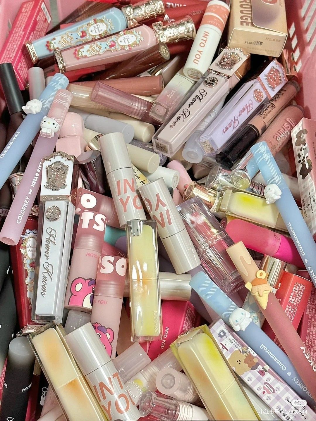 Vận chuyển mỹ phẩm Trung Quốc chính ngạch về Việt Nam an toàn, hợp pháp