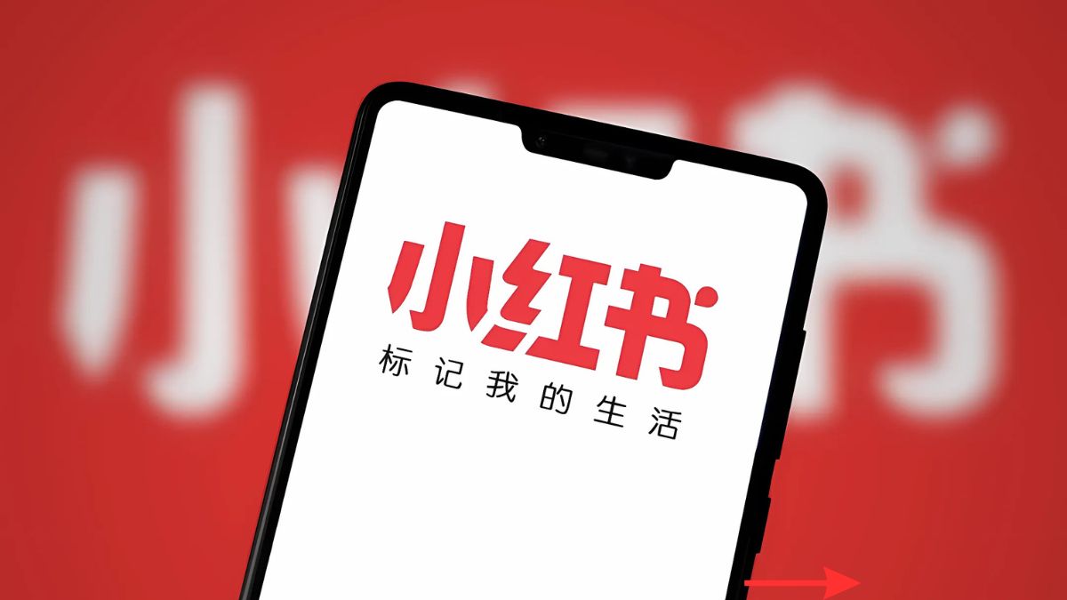 Xiaohongshu (Red) chủ yếu hướng đến người tiêu dùng Trung Quốc có thu nhập trung bình cao và tầm nhìn toàn cầu.